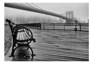 Fototapeta - A Foggy Day on the Brooklyn Bridge Artgeist